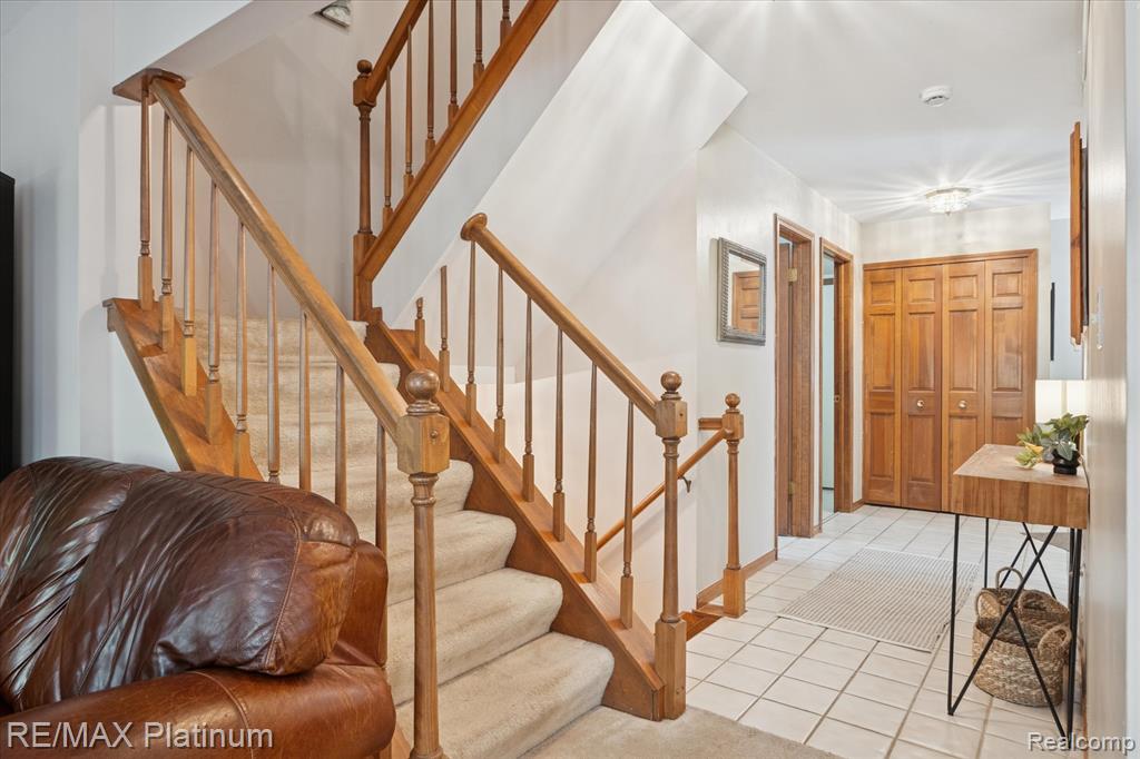 852 Woodridge Hills Drive, Brighton, MI 48116 — Photo 21