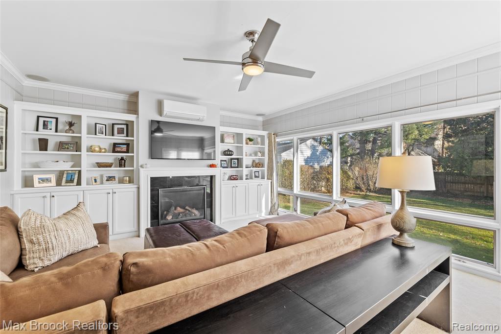 897 Westchester Way, Birmingham, MI 48009 — Photo 4