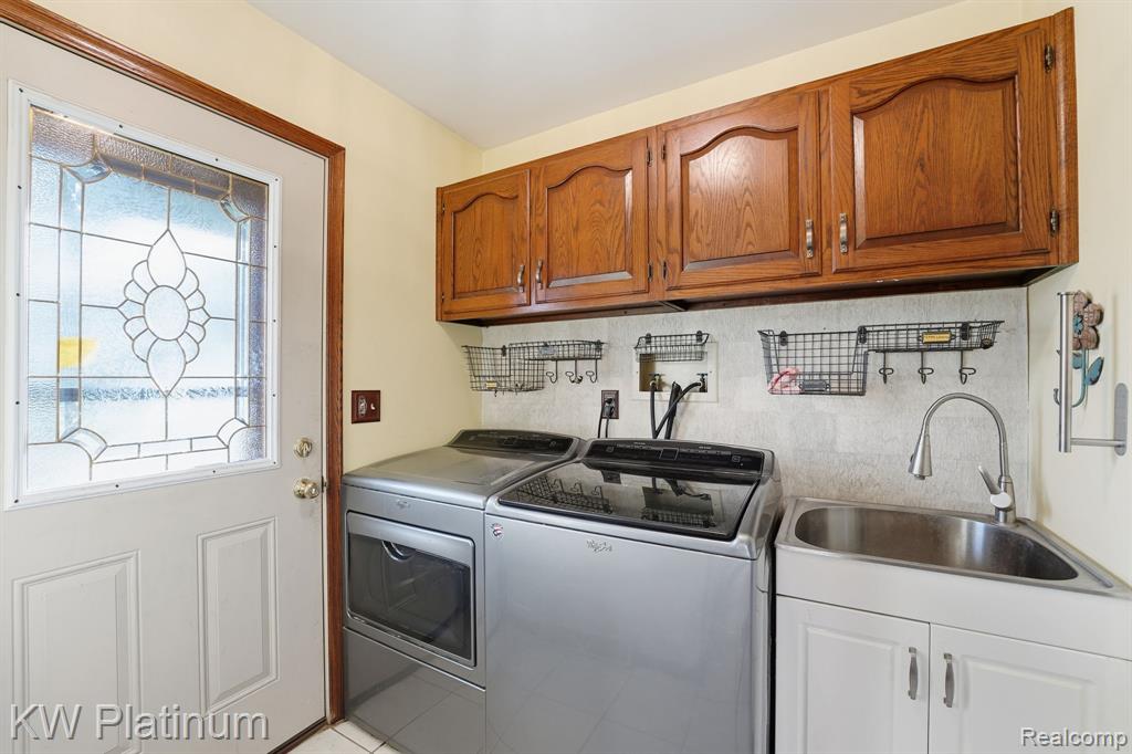7383 Fisher Road, Grant, MI 48032 — Photo 20
