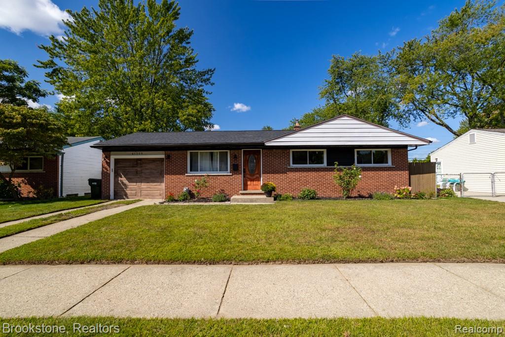 41309 Memphis Drive, Sterling Heights, MI 48313 — Photo 2