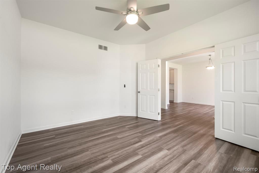 63770 Dequindre Road, Washington, MI 48095 — Photo 6