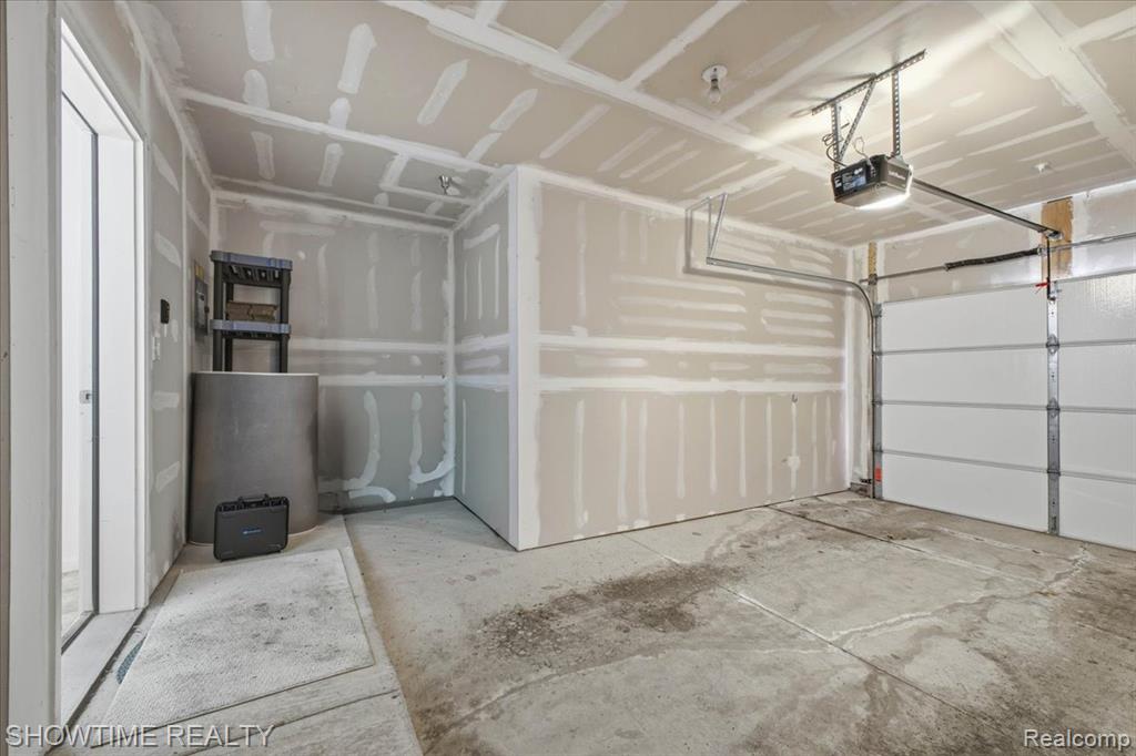 25938 MARITIME Circle S, Harrison Township, MI — Photo 24
