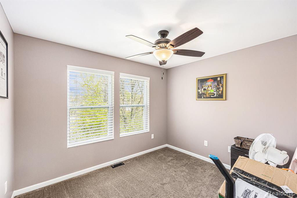 754 AUTUMN VALLEY Drive, Ortonville, MI 48462 — Photo 15