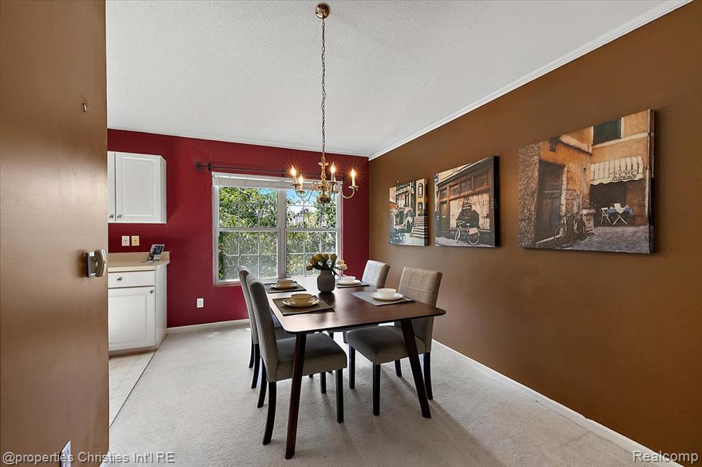 6873 Fox Lane, Waterford, MI 48327 — Photo 16