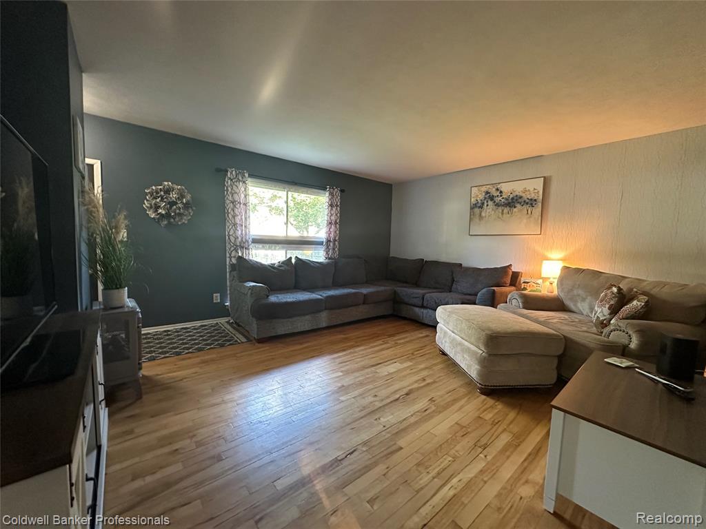753 Lincoln Street, Lapeer, MI 48446 — Photo 9