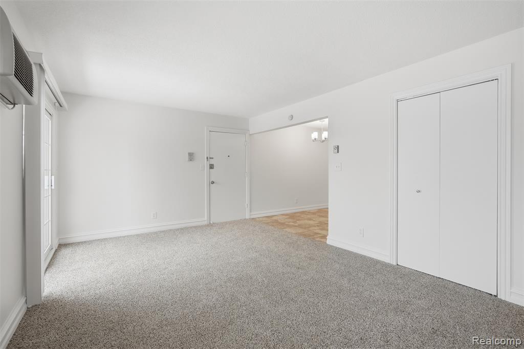 8188 24 Mile Road, Shelby Twp, MI 48316 — Photo 7