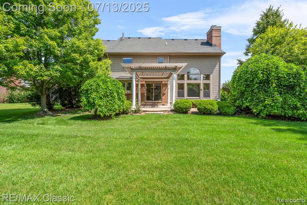 45450 Fountain View Drive, Canton, MI 48188 — Photo 48