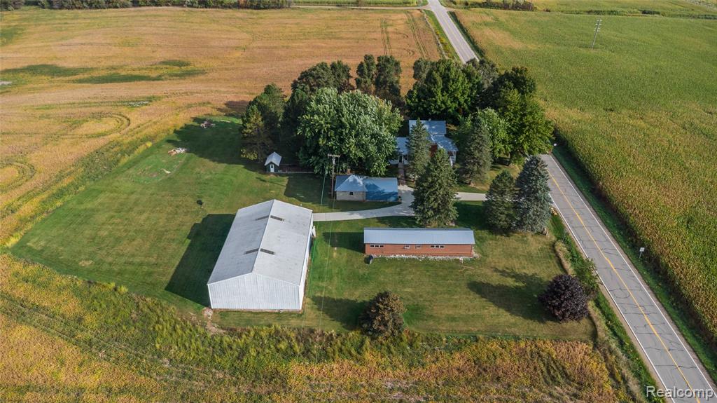 7570 Fostoria Road, Mayville Vlg, MI 48744 — Photo 2