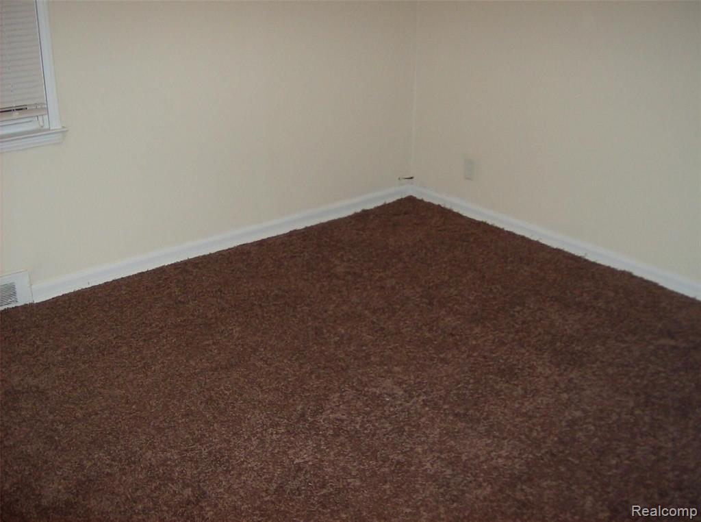 10641 TROY Street, Oak Park, MI, 48237
