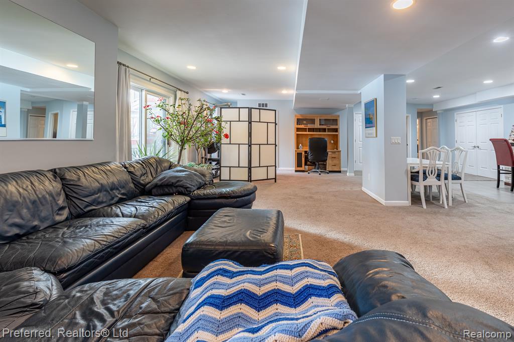 45635 MARLBOROUGH, Novi, MI 48377 — Photo 53