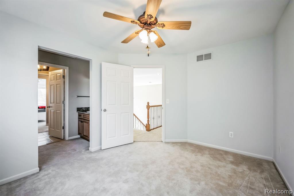 6768 HAYMARKET, Shelby Twp, MI 48317 — Photo 30