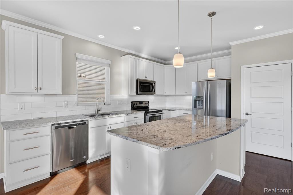 50195 Alden, Canton, MI 48188 — Photo 15