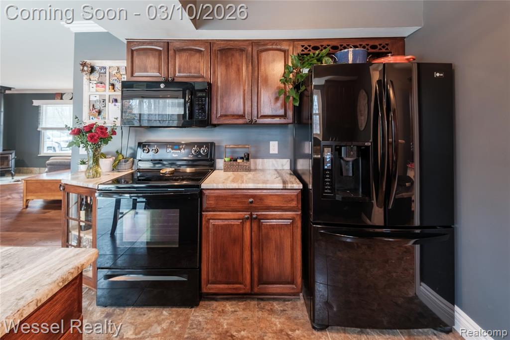 53225 Luann Drive, Shelby Twp, MI 48316 — Photo 15