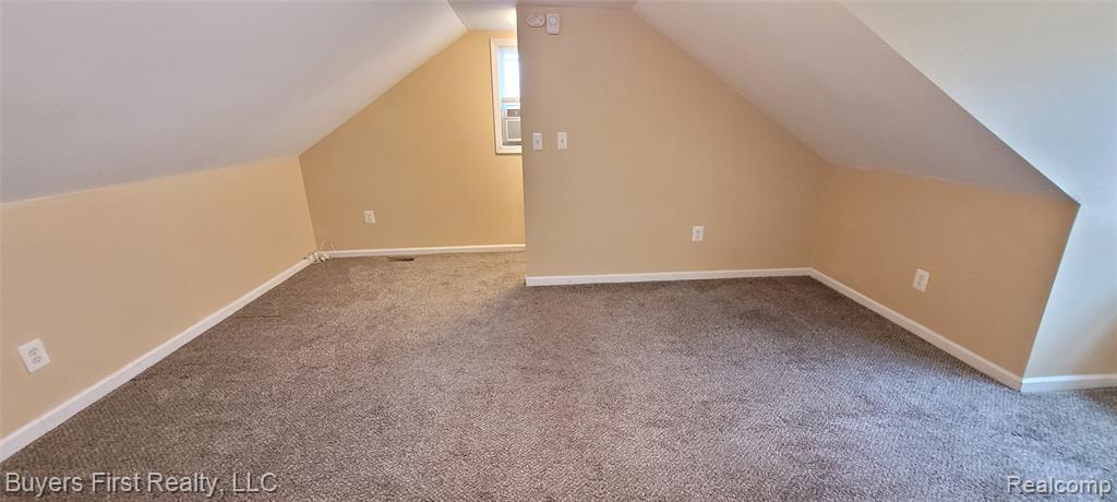 7052 Meadow Avenue, Warren, MI 48091 — Photo 17