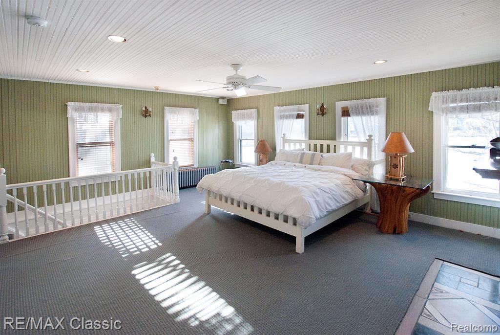 260 Oak Island Drive, Wolverine Lake, MI 48390 — Photo 21