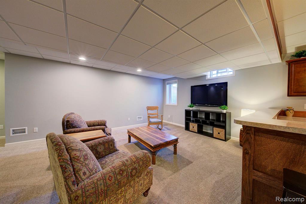 1482 MCLAINE Street, Canton, MI 48188 — Photo 31