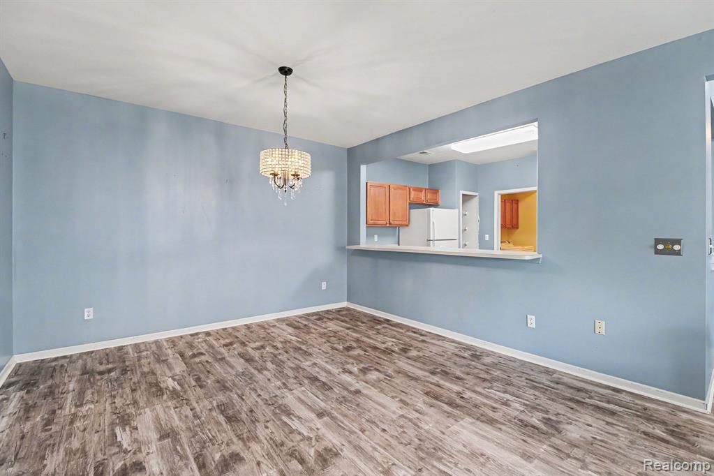 16339 Chatham Drive, Macomb, MI 48044 — Photo 8