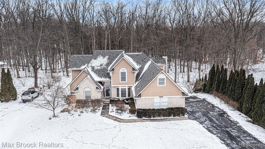 9858 Forest Ridge Drive, Clarkston, MI 48348 — Photo 5