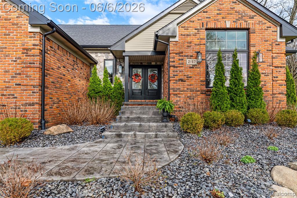 2167 Mayfair Drive, White Lake, MI 48383 — Photo 3