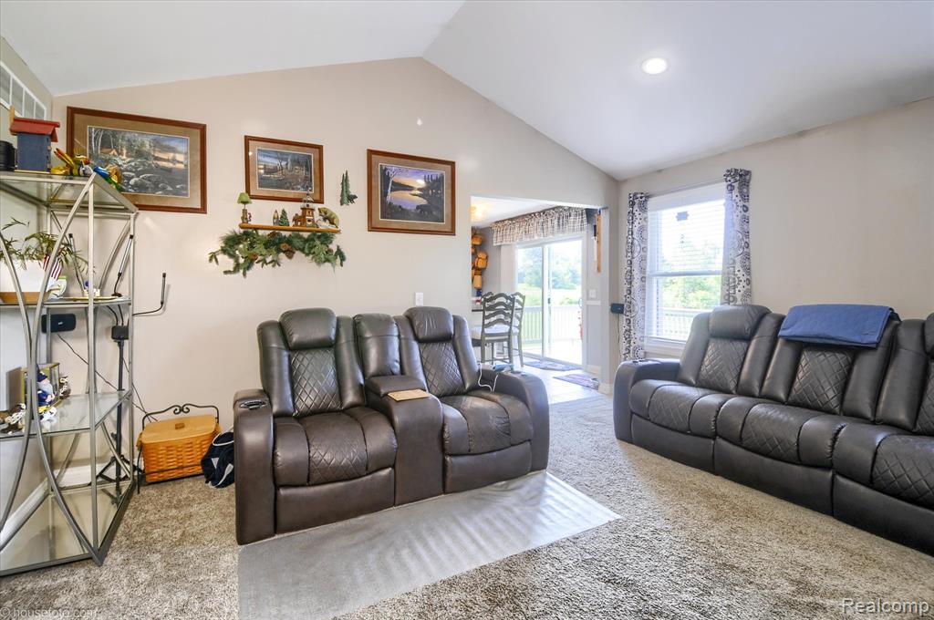 317 N Summers Road, Imlay City, MI 48444 — Photo 7