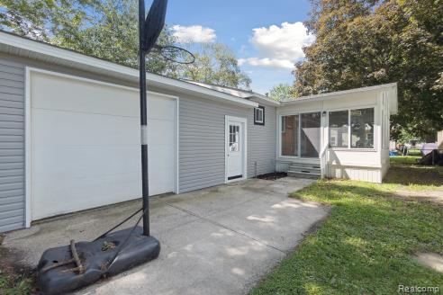 7213 Houghton Drive, Davison, MI 48423 — Photo 16