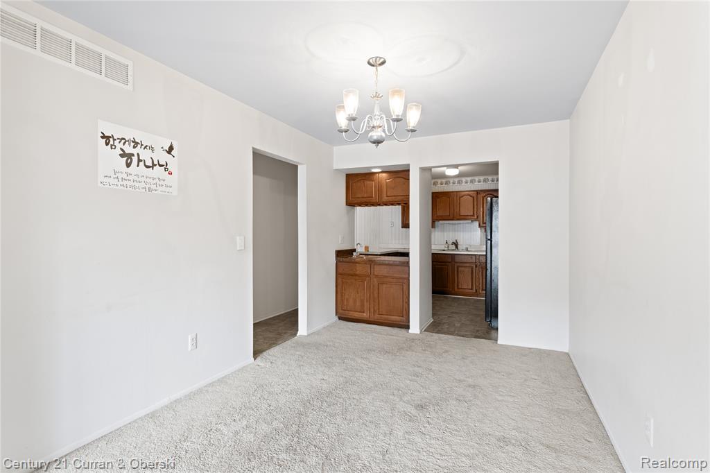 20918 W Glen Haven Circle, Novi, MI 48167 — Photo 8