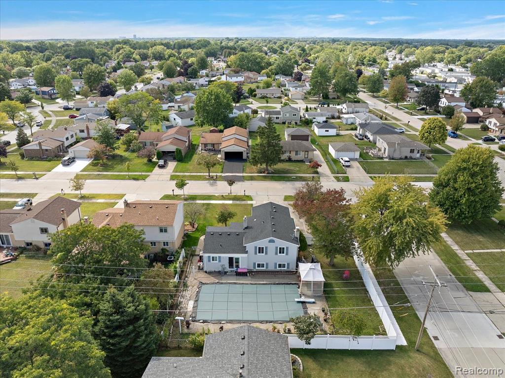 40058 Fraser Drive, Sterling Heights, MI 48310 — Photo 53