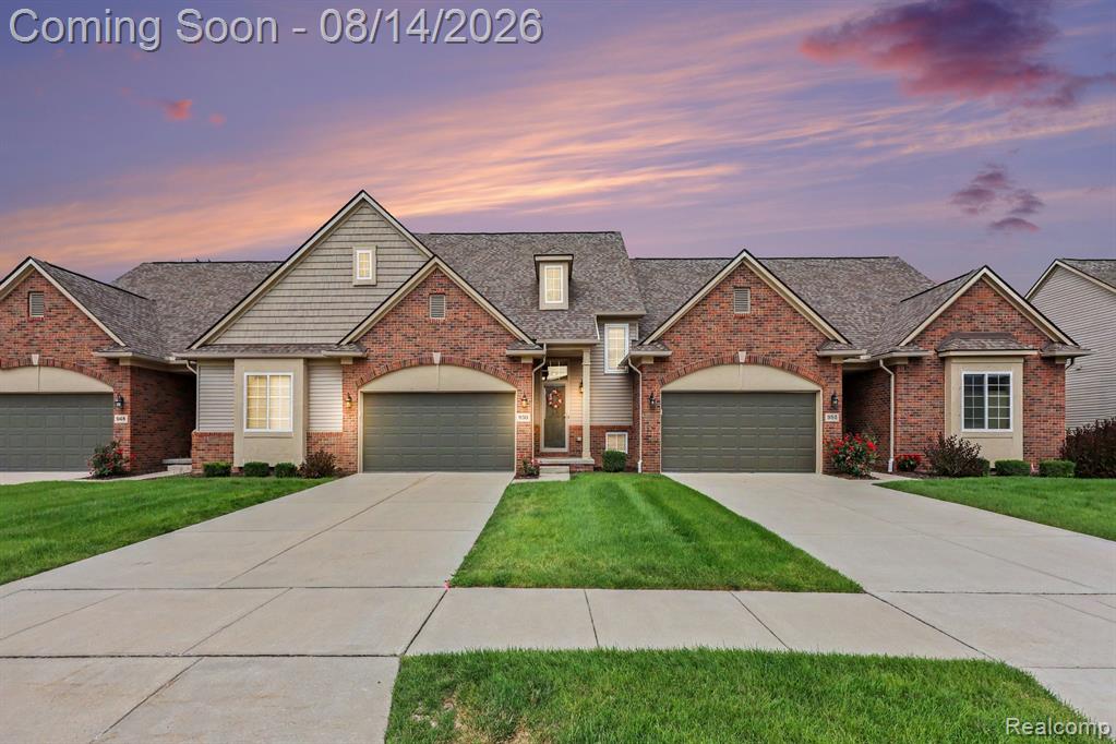 950 Sloane Court, White Lake, MI