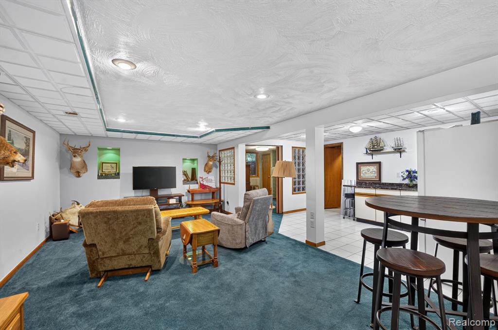 9968 Timothy Lane, South Lyon, MI 48178 — Photo 36