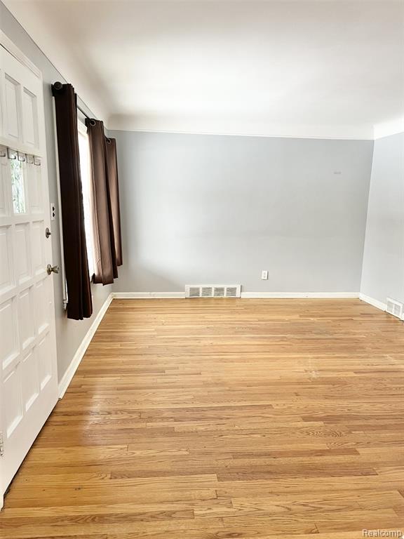 547 Moran Avenue, Lincoln Park, MI 48146 — Photo 3