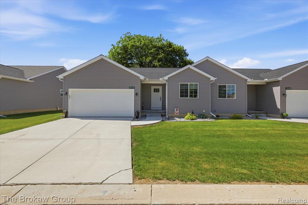 9510 Orchard Lake Drive, Davison, MI 48423