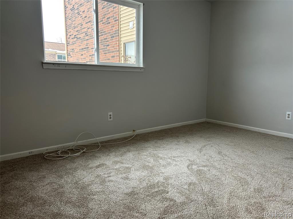 34650 Clarkson Drive W, 43, Fraser, MI 48026 — Photo 9