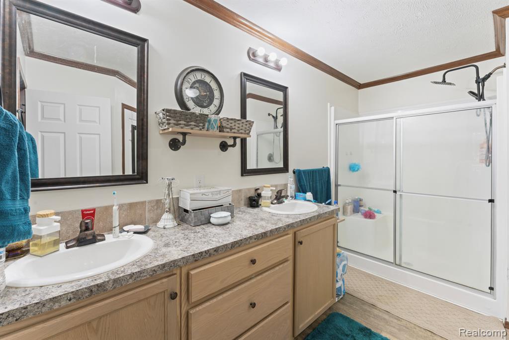 11141 Farrand Road, Montrose, MI 48457 — Photo 14