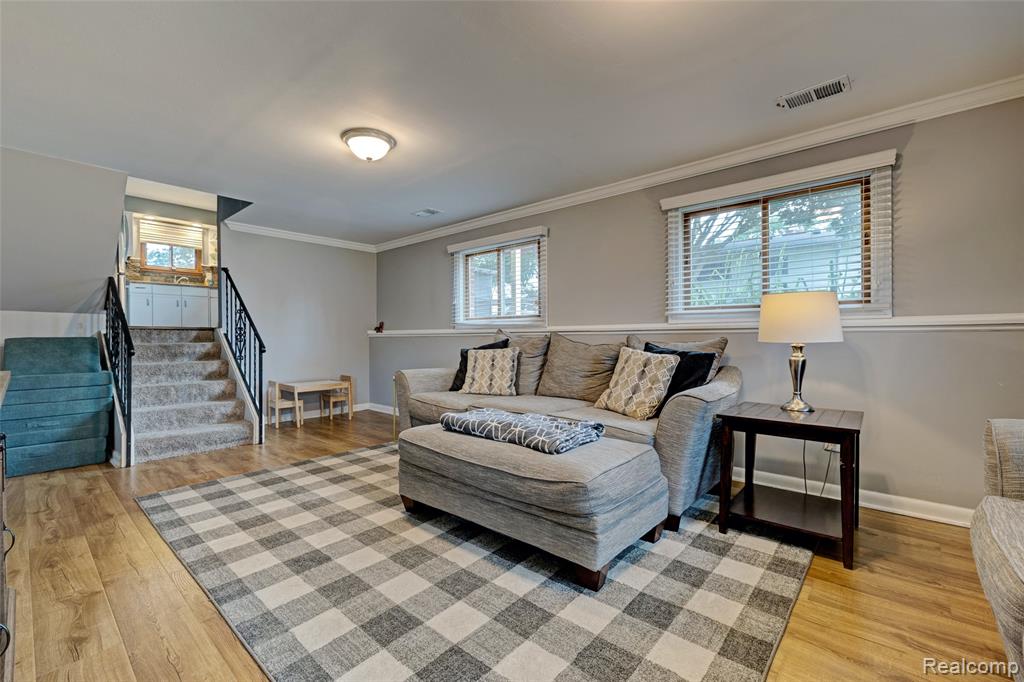 41429 Greenbriar Lane, Plymouth, MI 48170 — Photo 27