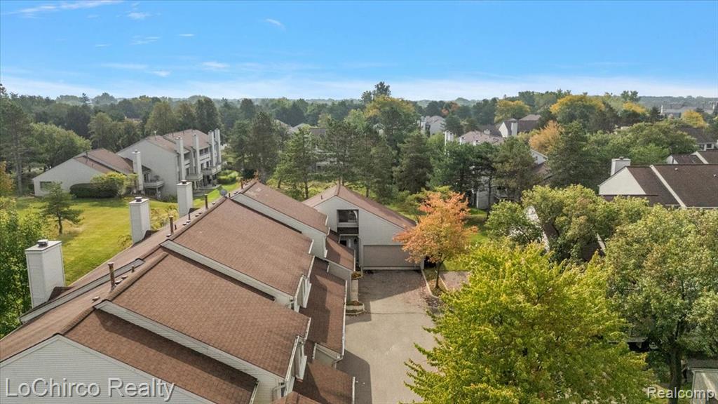 733 Hamilton Court, Rochester Hills, MI 48307 — Photo 65