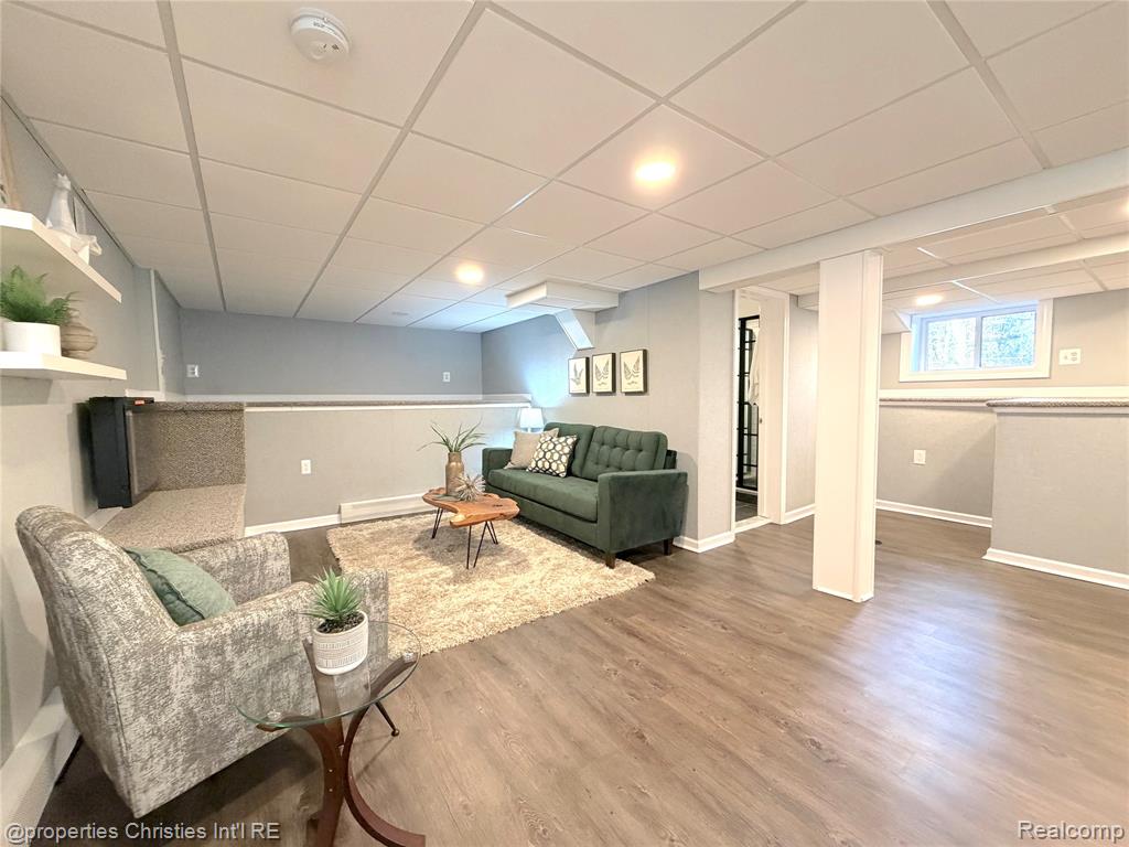546 Leroy Street, Fenton, MI 48220 — Photo 32