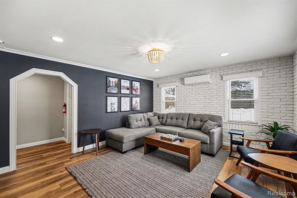 710 Hartland Drive, Troy, MI 48083 — Photo 15