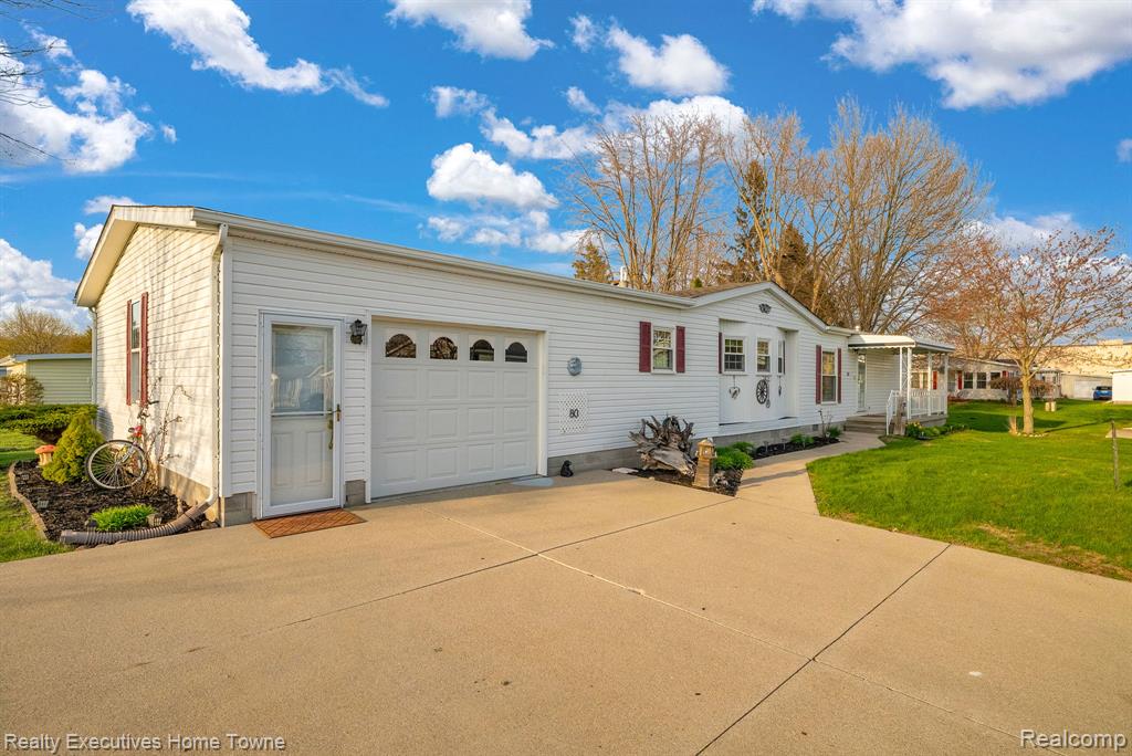 4333 24th Avenue, 80, Fort Gratiot, MI 48059 — Photo 37