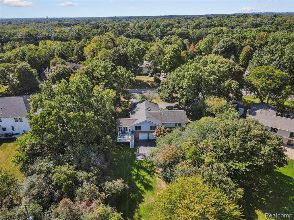 4351 Queens Way, Bloomfield Hills, MI 48304 — Photo 43