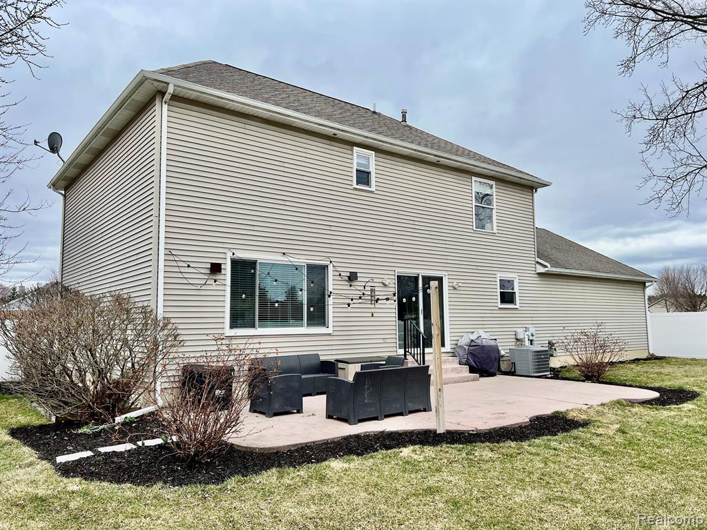 555 Colorado Avenue, Marysville, MI 48040 — Photo 40