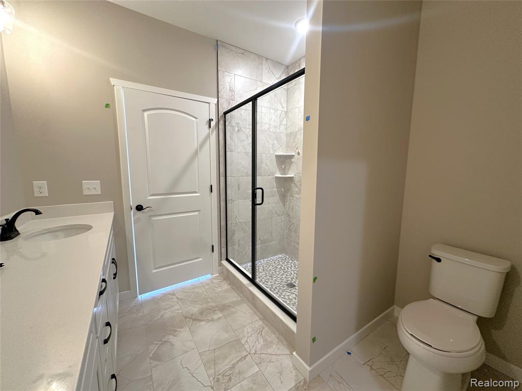 331 MCDOWELL DR, Howell, MI 48843 — Photo 10