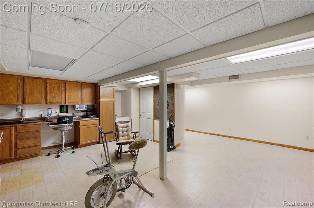 969 Whitegate Drive, Northville, MI 48167 — Photo 60