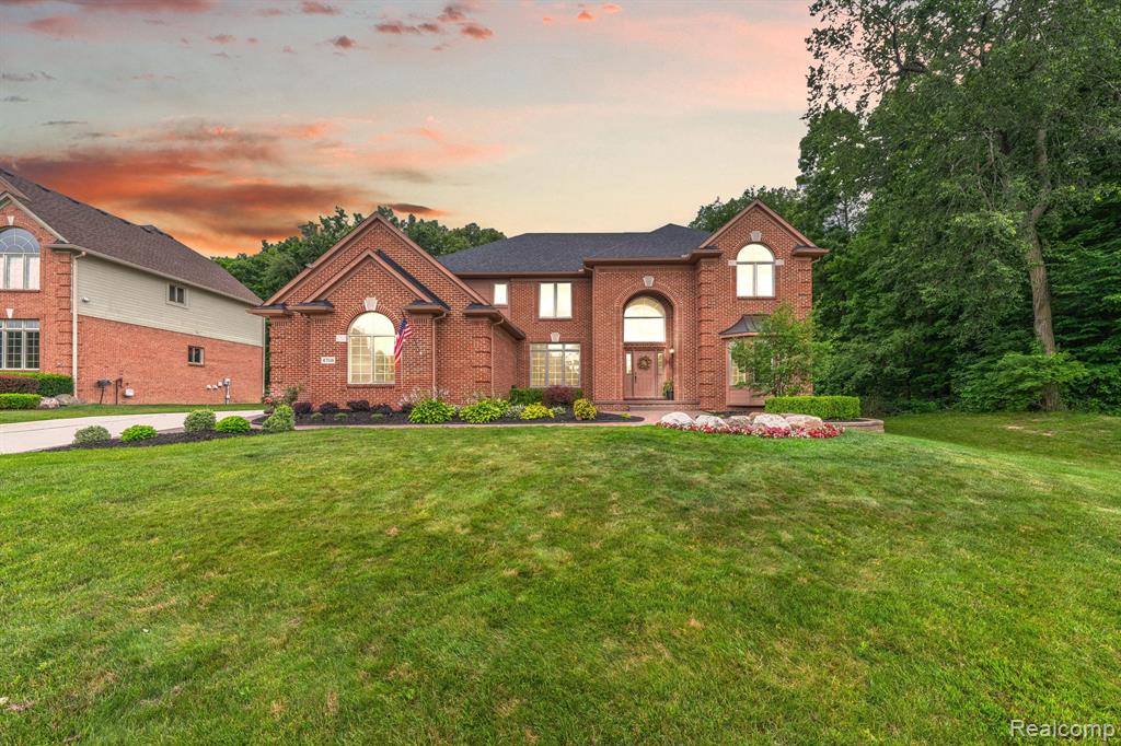47116 MARISA Court, Plymouth, MI 48170 — Photo 2