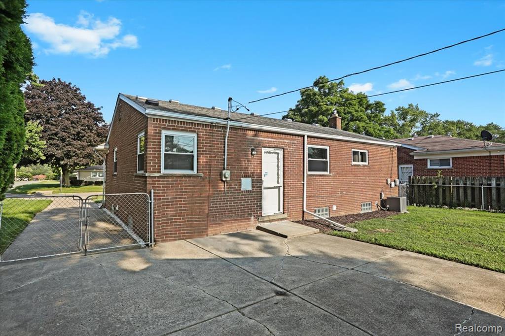 9213 Virgil Avenue, Redford, MI 48239 — Photo 22