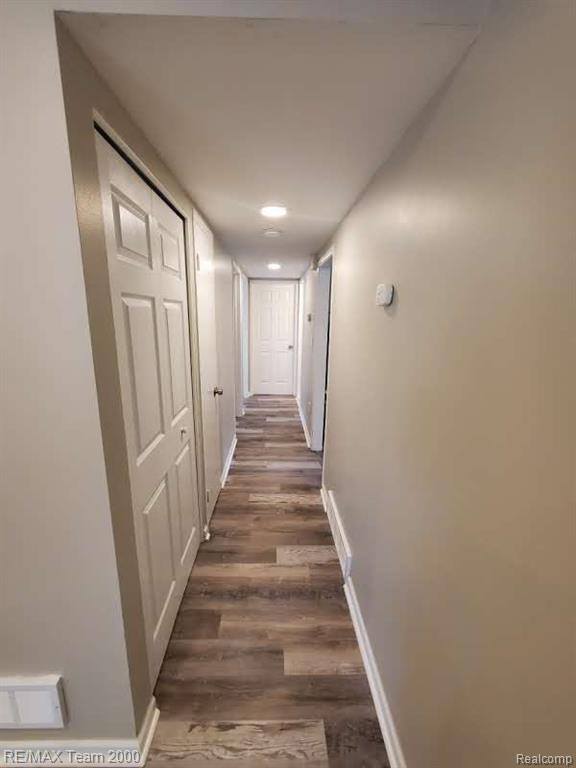 4638 GERTRUDE Street, Dearborn Heights, MI 48125 — Photo 10