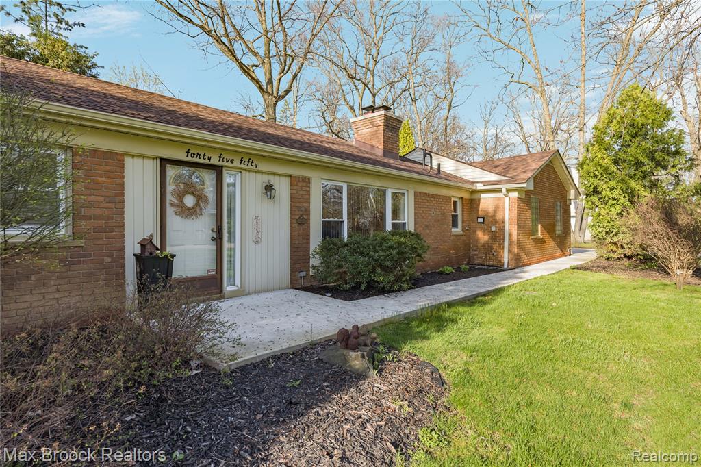 4550 Patrick Road, West Bloomfield, MI — Photo 44