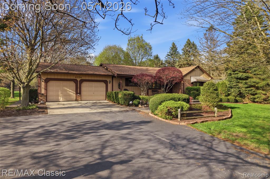 4134 Sleeth Road, Commerce Twp, MI 48382 — Photo 3