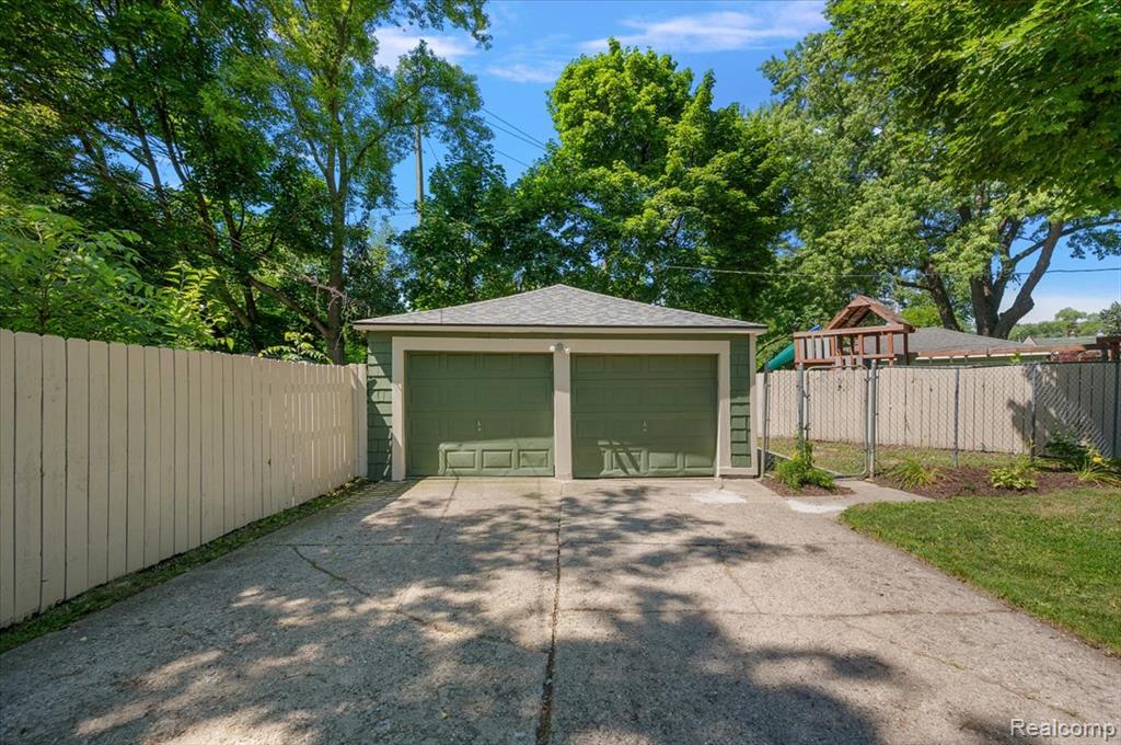 580 E Montcalm Street, Pontiac, MI 48342 — Photo 4