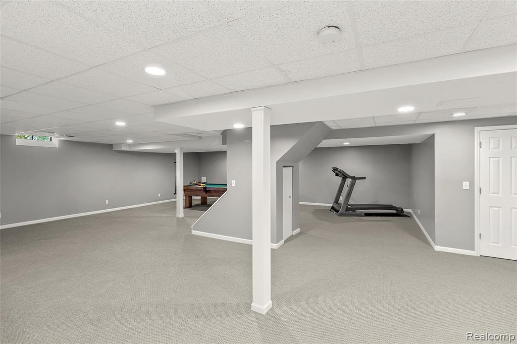 5648 Whitfield Drive, Troy, MI 48098 — Photo 29