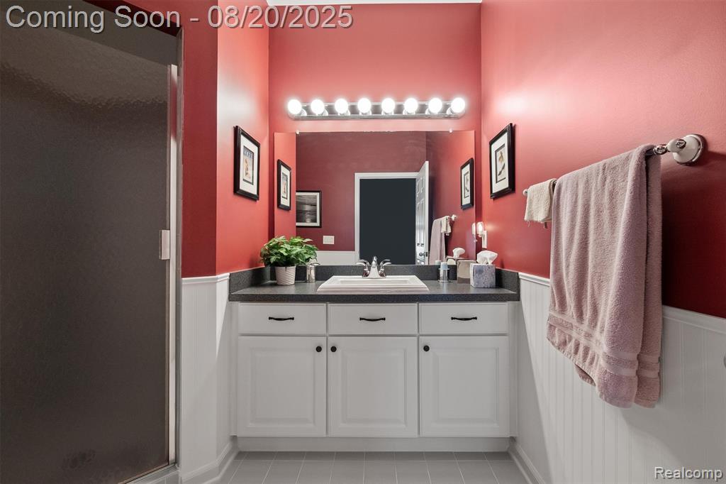 44205 Nova Drive, Sterling Heights, MI 48314 — Photo 15